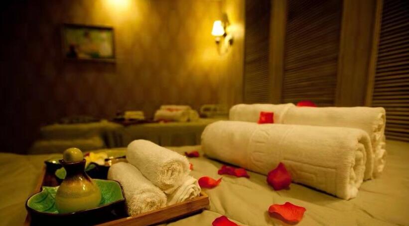 南京玄武区高端水疗spa会馆就这样带着清风月静抚慰了光阴悲喜